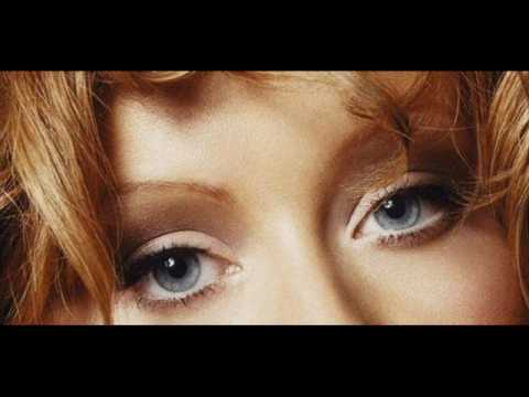 Dreamy Eyes - Christina Aguilera + Lyrics