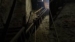 La Campana minore annuncia agli abitanti che tra 5 minuti inizierà la messa. - Casnigo (BG) -