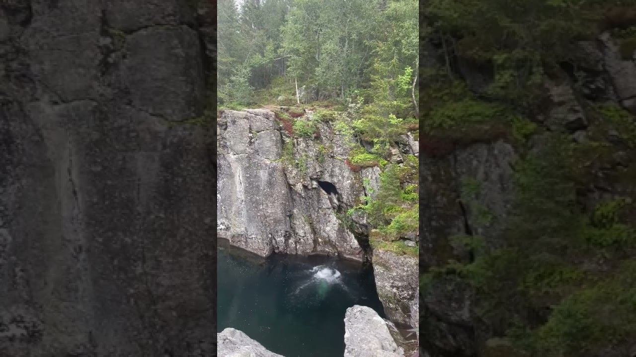 Rjukande Foss aug14-22-2