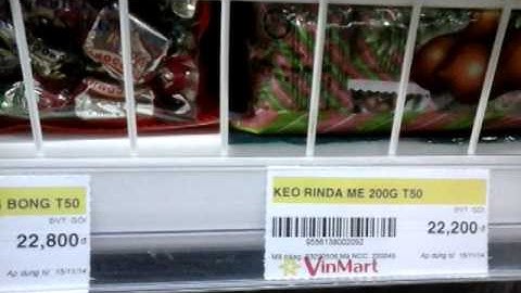 Giá xăng giảm sâu - hàng tiêu dùng vẫn án binh bất động