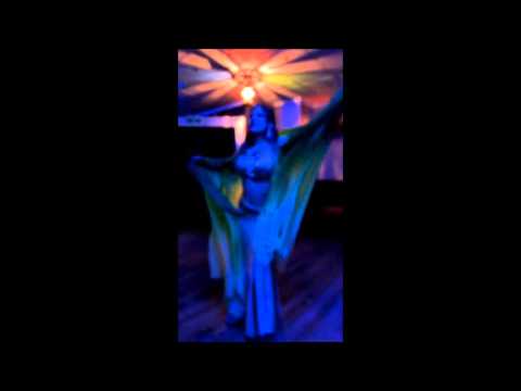 Danza Oriental con Velo, Laurisha. 28/11/2015. camera iphone 8 plus apk