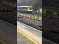 6 car 185 passes through Crossgates