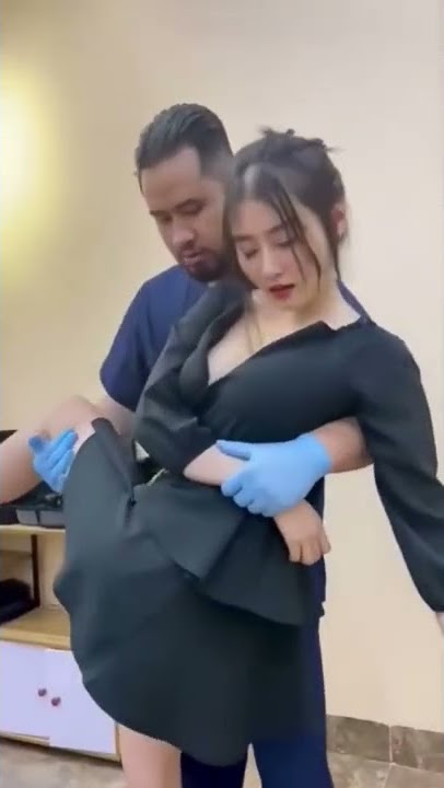 Chinese doctor Bone cracking