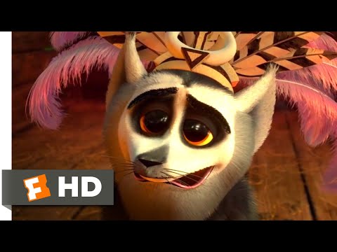 Madagascar 3 (2012) - King Julien Falls in Love Scene (4/10) | Movieclips