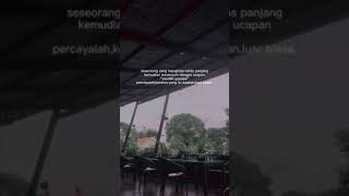 Download Lagu Story Wa Sad || Seseorang yang Menghela nafas Panjang kemudian tersenyum Dengan ucapkan \ MP3