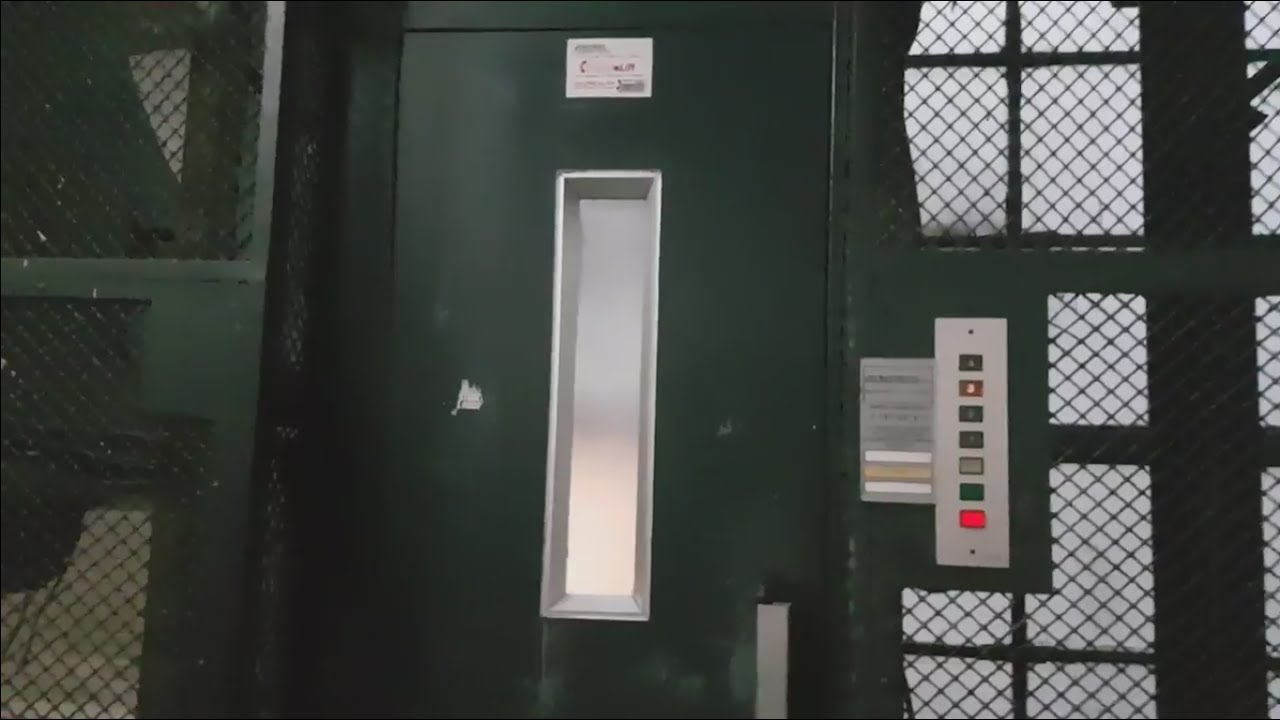 1930's Stigler (Reb. 1988 Liftima) BD Traction ElevatorBerio Bld, Via