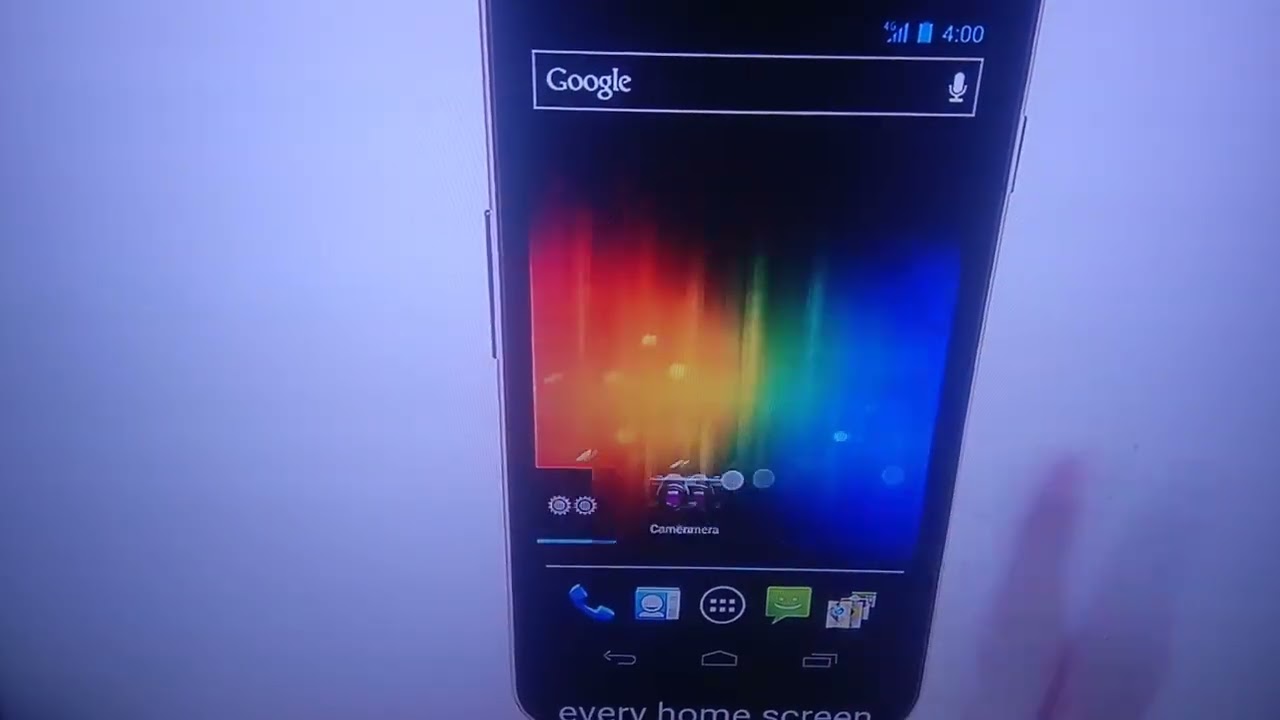 Galaxy Nexus: Customize Favourites Tray 