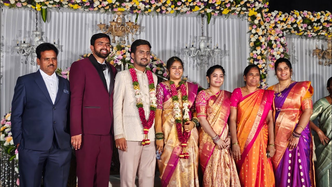 మా వదిన పెళ్లి చూదాం రండి {అక్క పెళ్లి చెల్లి లొల్లి } #madhugracefulbites 