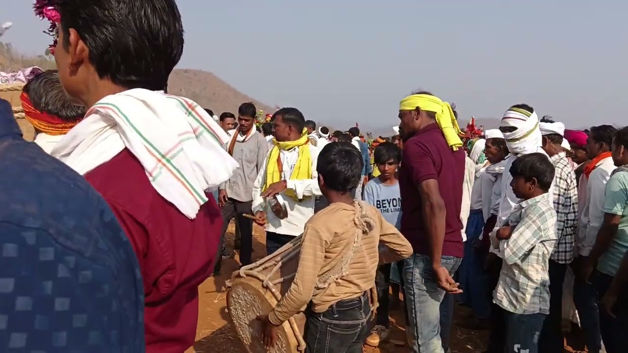 आदिवासी न्यू वीडियो मानपाडा इनाम था तो हमारा आदिवासी समाज की रीति रिवाज देखिए 16 तारीख 2026 💫