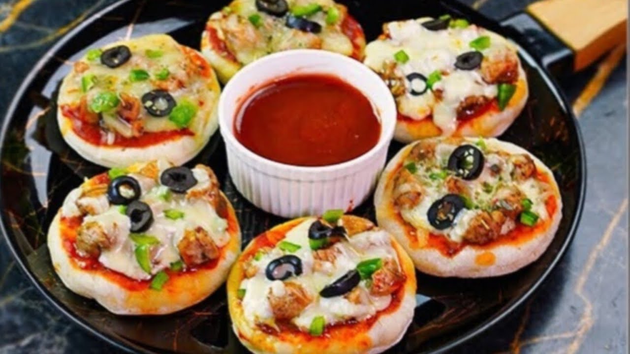 Mini pizza in pan| No Oven |Easy and Quick Pizza Recipe Without Oven