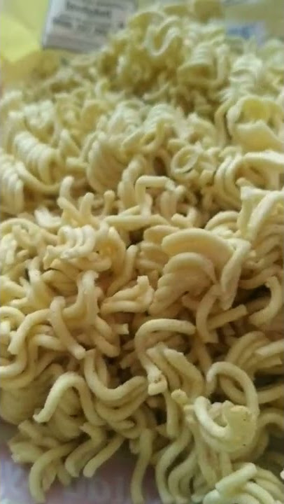 Makan Mie Mentah #indomie