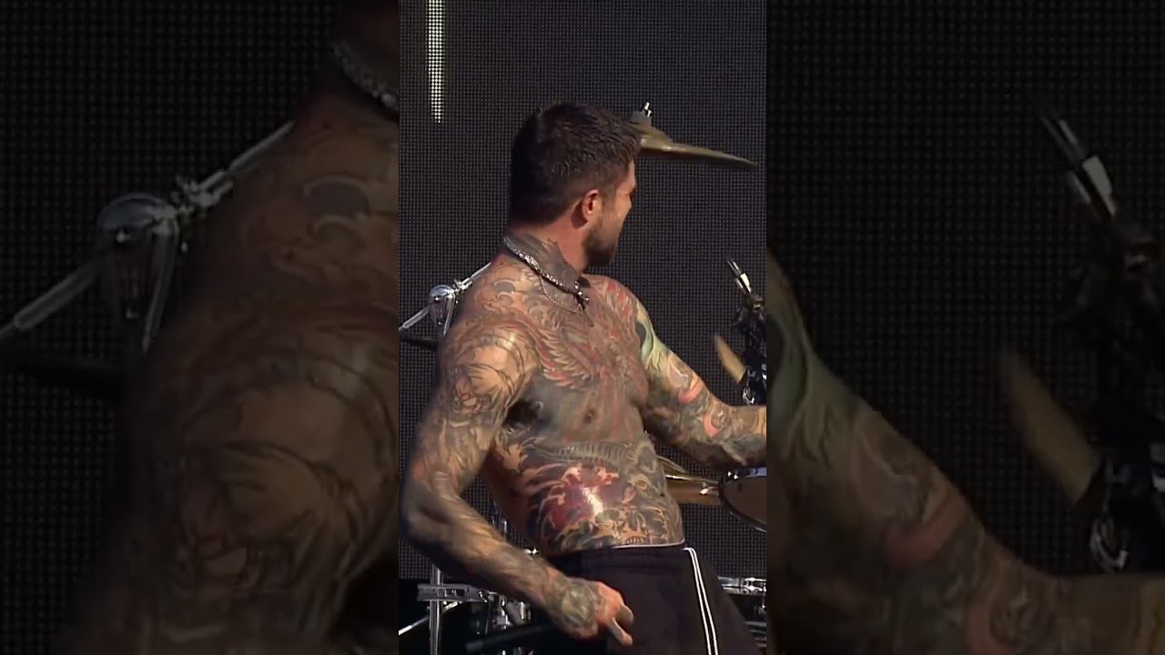 SLAUGHTER TO PREVAIL - RUSSIAN GRIZZlY IN AMERICA KNOTFEST