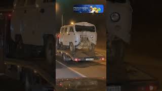 Грустная УАЗ буханка