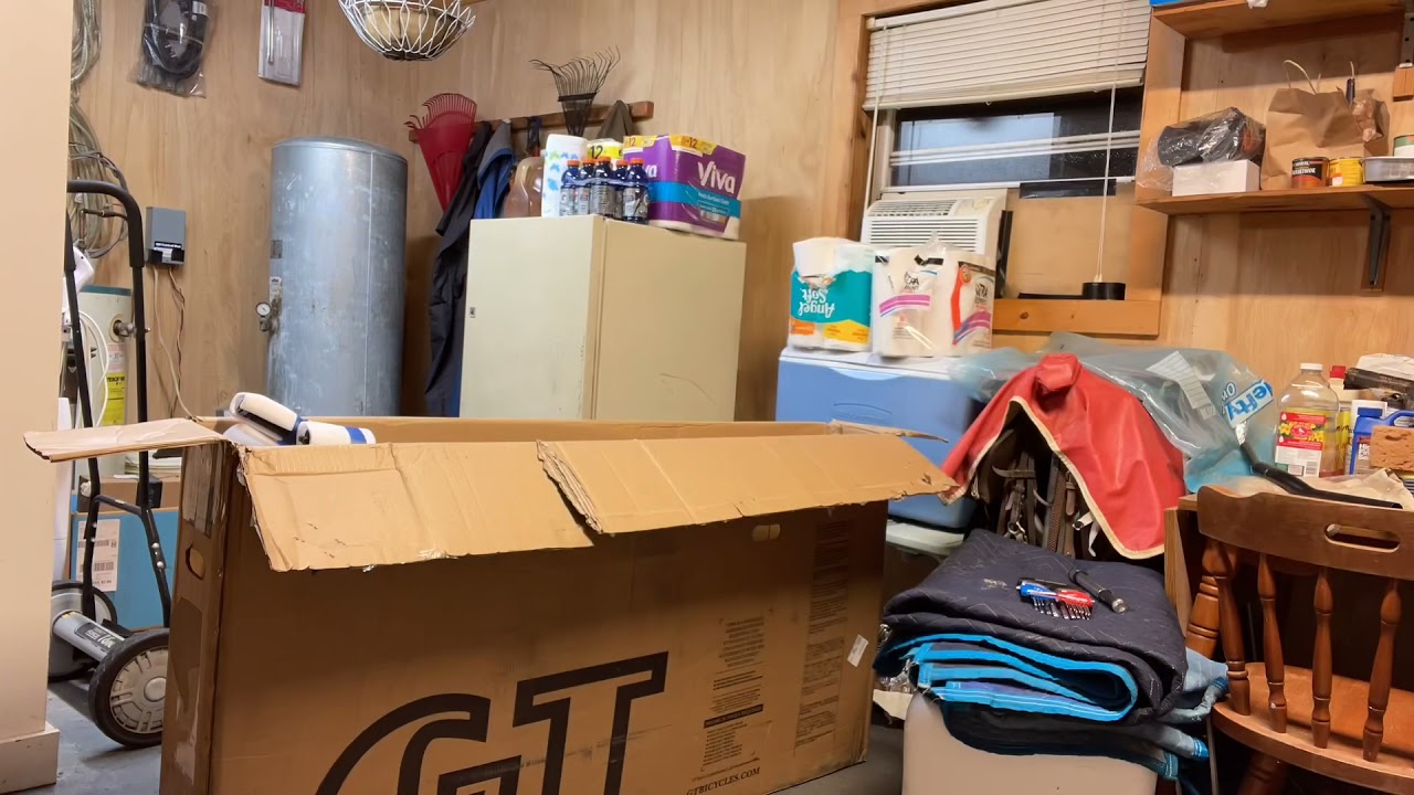 New Bike Day!!! Eminent Haste unboxing and assembly