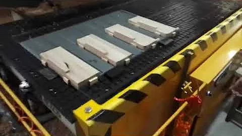 fixed gantry and moving table woodworking Cnc center