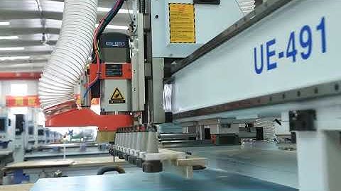 Quick UE-491M auto labeling  loading and unloading ATC CNC Machine
