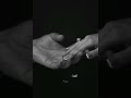للنهايه هتلاقيني ماسكه ف ايدك للنهايه حالات واتس اب