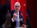 Prix à la pompe : "Aucun des distributeurs ne s'en est mis plein les poches" assure Roland Lescure