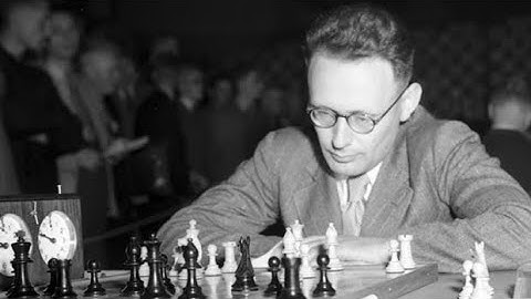 Botvinnik ,Fantastic Chess Game