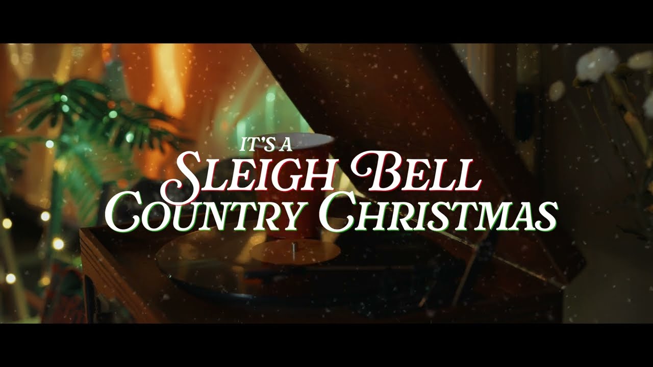 Harper Grace - Country Christmas (Official Lyric Video)