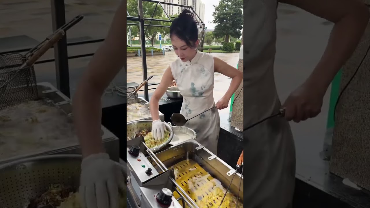 1-Hour Oyster Omelette Sell-Out Challenge!