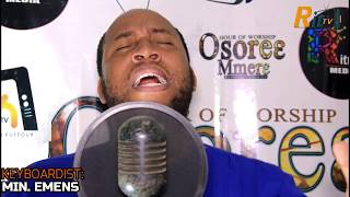 Wow!..Rev. Graceman Nana Yaw Prempeh is back again with an Undiluted Worship ON OSORE3 MMERE