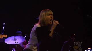 Dora Jar - Bumblebee (live @ Bowery Ballroom 11/8/22)
