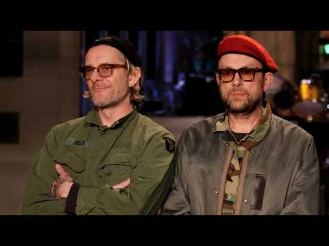 Gorillaz SNL Debut: Clint Eastwood & New Song LIVE! (ft. Harry Styles Cameo!)