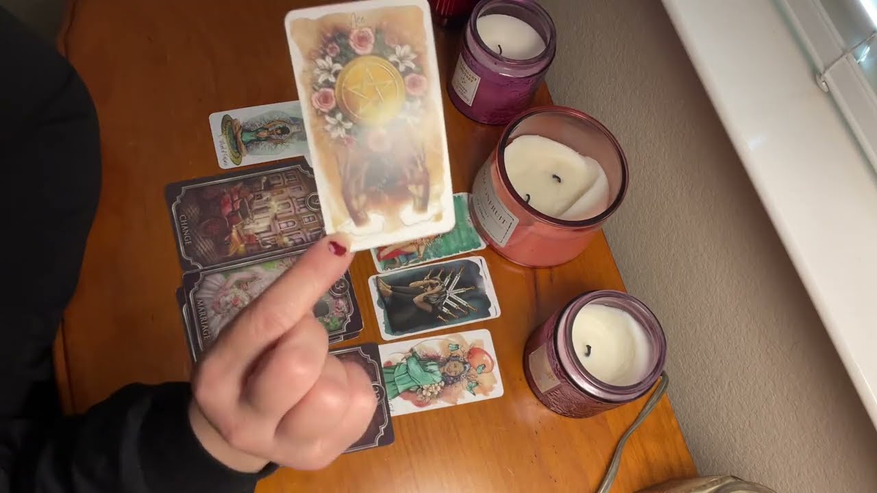 بشارة زواجك💍👰‍♀️#مواصفات_زوج_المستقبل #القادم_في_طريقك #الكراش #المعجب_السري #العزاب #الزواج 