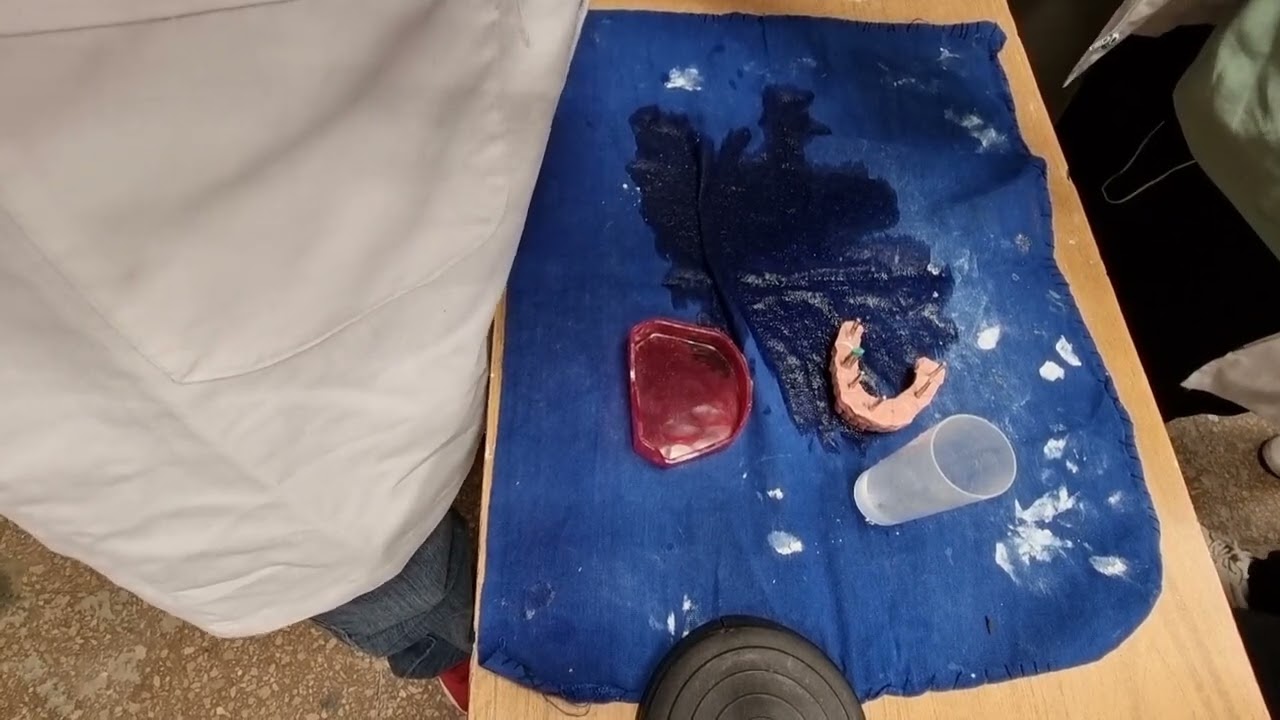 Enzocalado [modelo con pin para dado de trabajo]