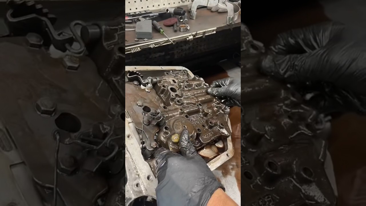 Lets take apart this Turbo 350 Transmission 3️⃣5️⃣0️⃣👀 