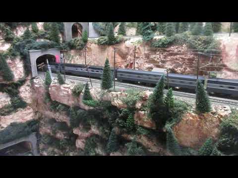 Great Northern Railway NYC PA A B A 13 Car Passenger Train At Marias Pass 
