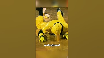 Do you know how powerful this glue is?#knowledge #glue #usa #trending #shorts