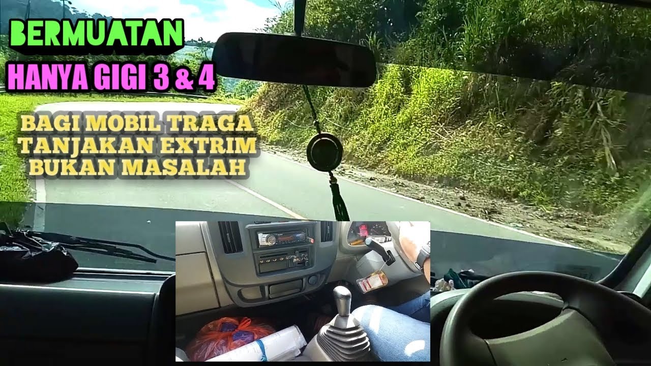 MOBIL TRAGA JALAN KEBUN KOPI LINTAS SULAWESI TENGAH