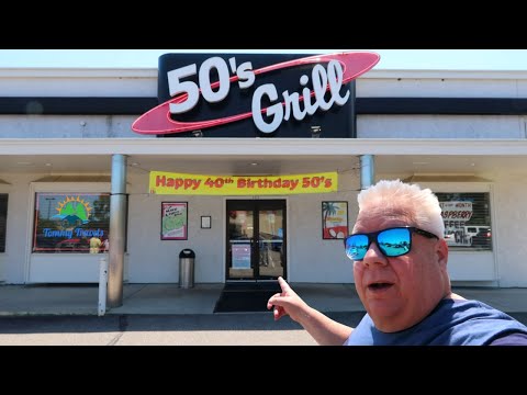 I Had The Best Burger Ever At The 50's Grill In Brooklyn Center!
