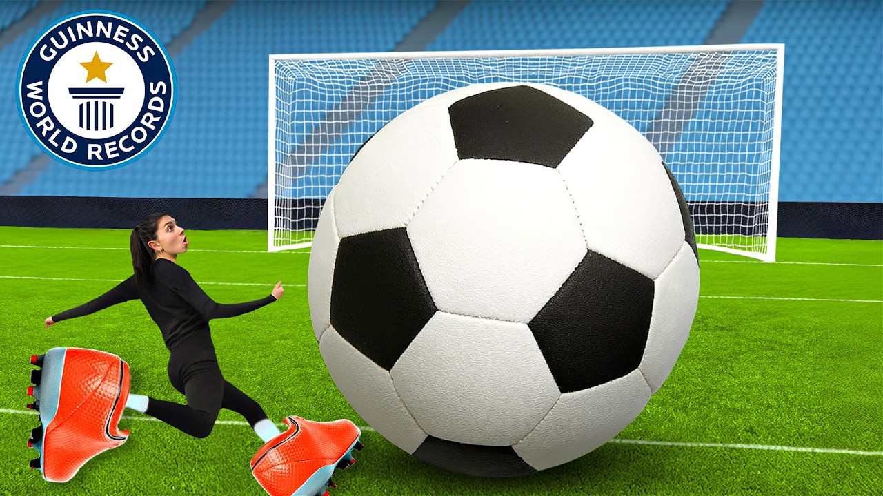 Я протестировал самые большие футбольные продукты в мире!