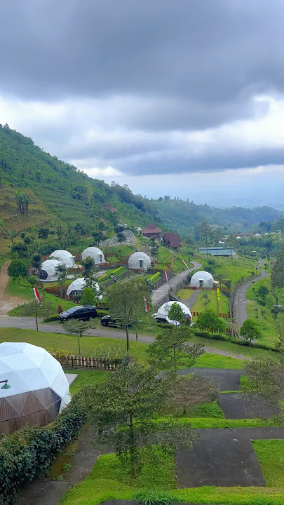 Glamping & Camping di kaki gunung kawi 🥶 - 📍Lembah Indah Malang  #glamping #camping #kakigunung