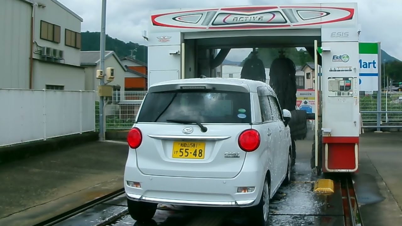 1385【タケウチビユーテー洗車機】ブレイブ - YouTube