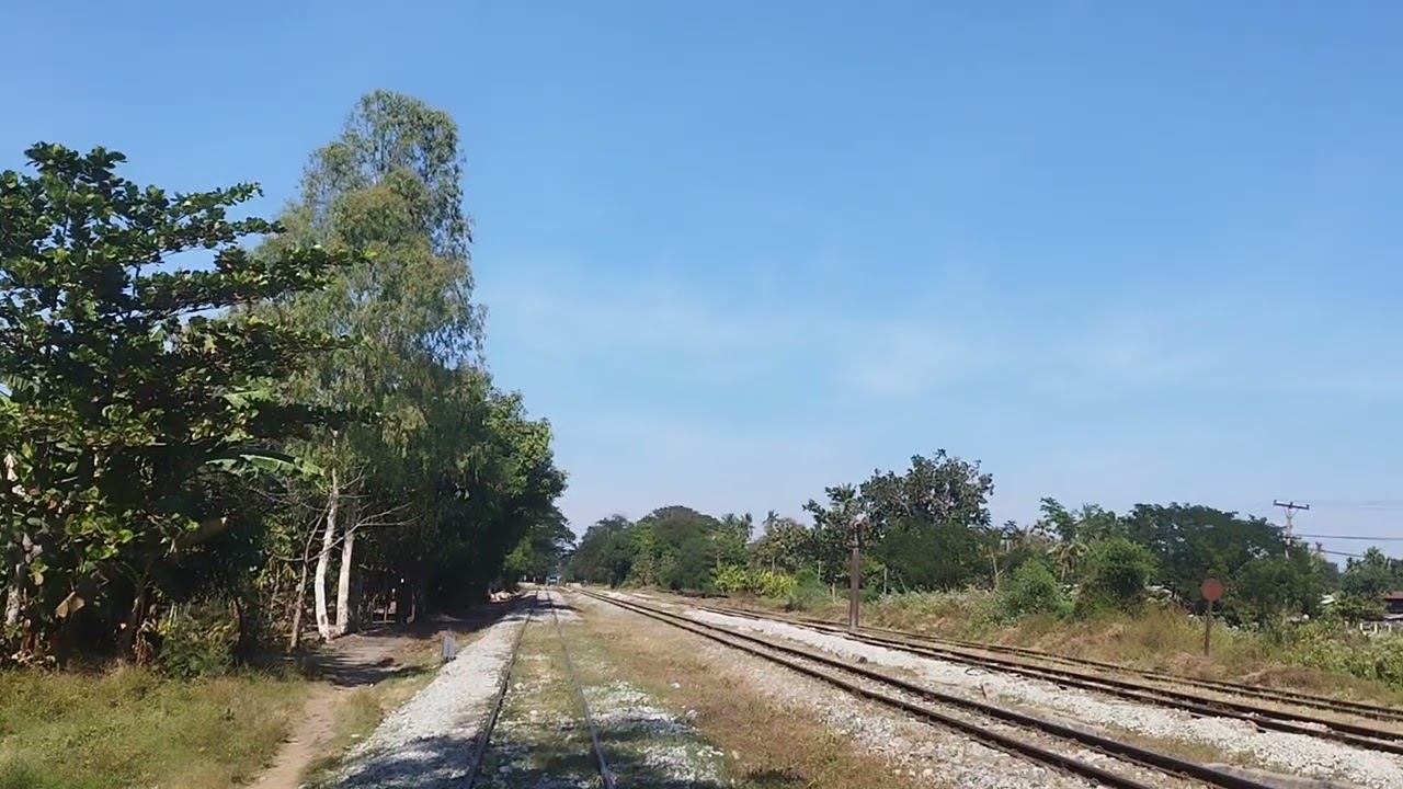Naypyitaw-Rangon(8)Down DEMU Christmas Train(Myanmar)