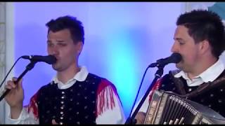 Ansambel Glas - Sva rožce vprašala(L.Slak) LIVE