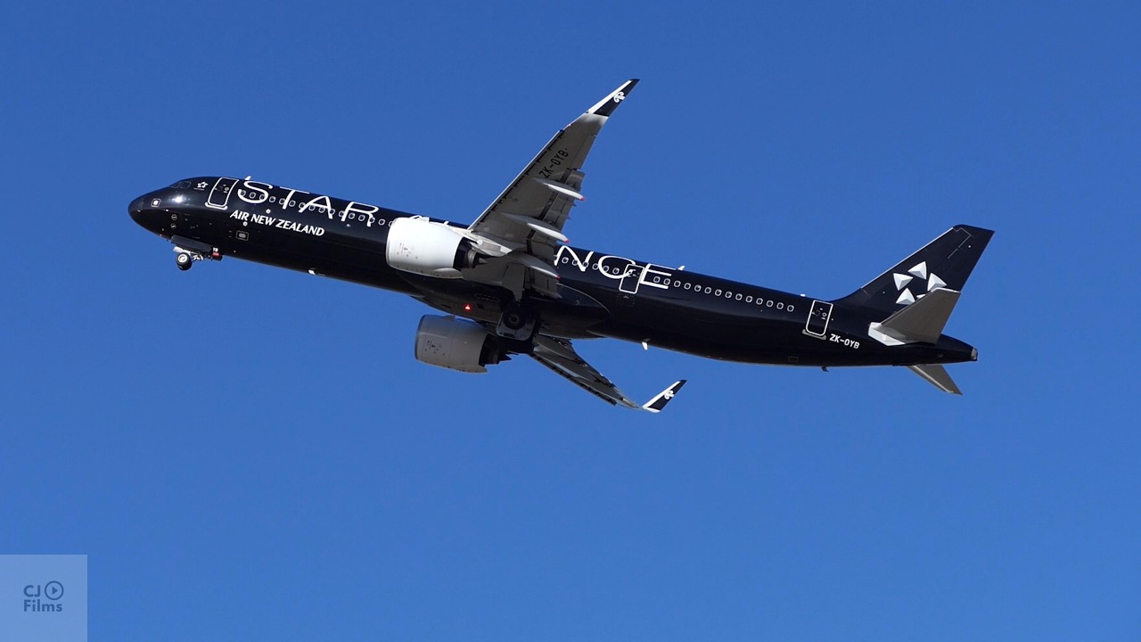 Air New Zealand (Star Alliance Black Livery) A321-271NX departure