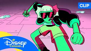 DOOMIES: Una chica misteriosa salva el día 😎 | @disneychannelES