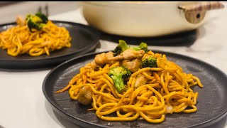 I learned this Chicken Yakisoba from the Best Teriyaki restaurant in town! You can sell this!