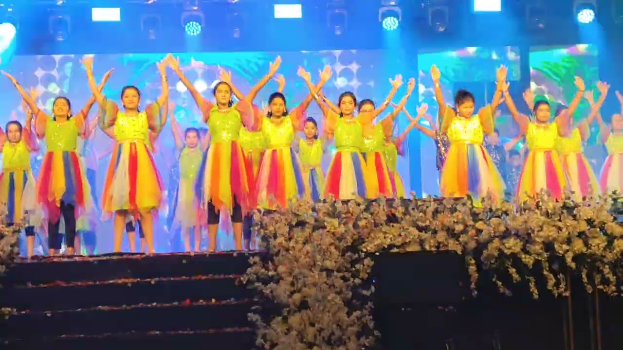 Stage performance 2025