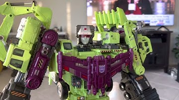 Jinboa oversized gravity builder with new city builder level up kit 2.0 aka Devastator