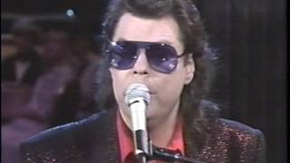 Video thumbnail of "Ronnie Milsap - Houston Solution"