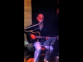 Capture de la vidéo Emerson Nunnes Singing More Than Words At Fidelis Bar-Uga Buga.