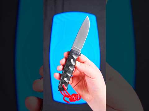 The color schemes on these Muela fixed blades are immaculate