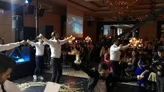 Dans Stüdyomuzda Size Özel Zeybek Dersi Için