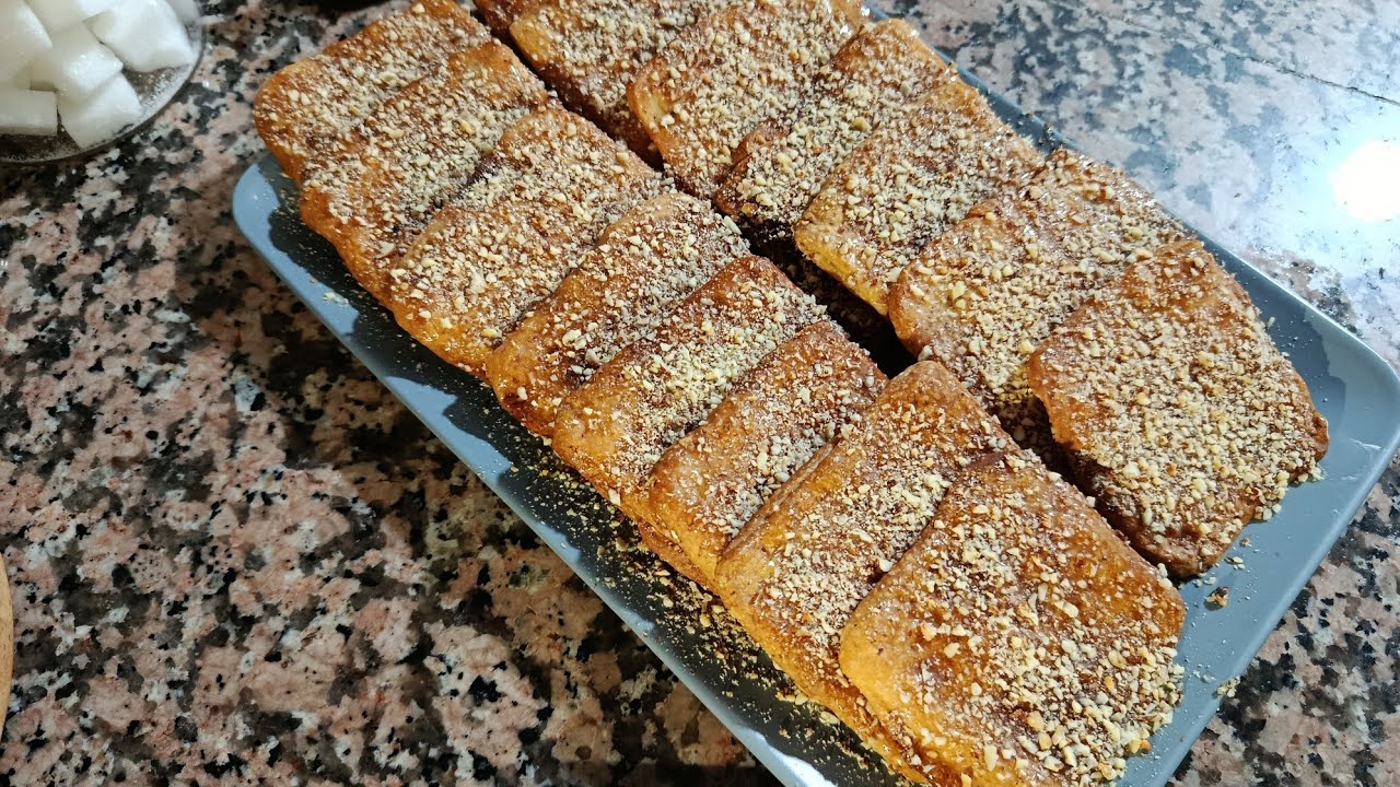 رغيفات معسلين باللوز مقرمشين 🔥 أسهل وألذ طريقة